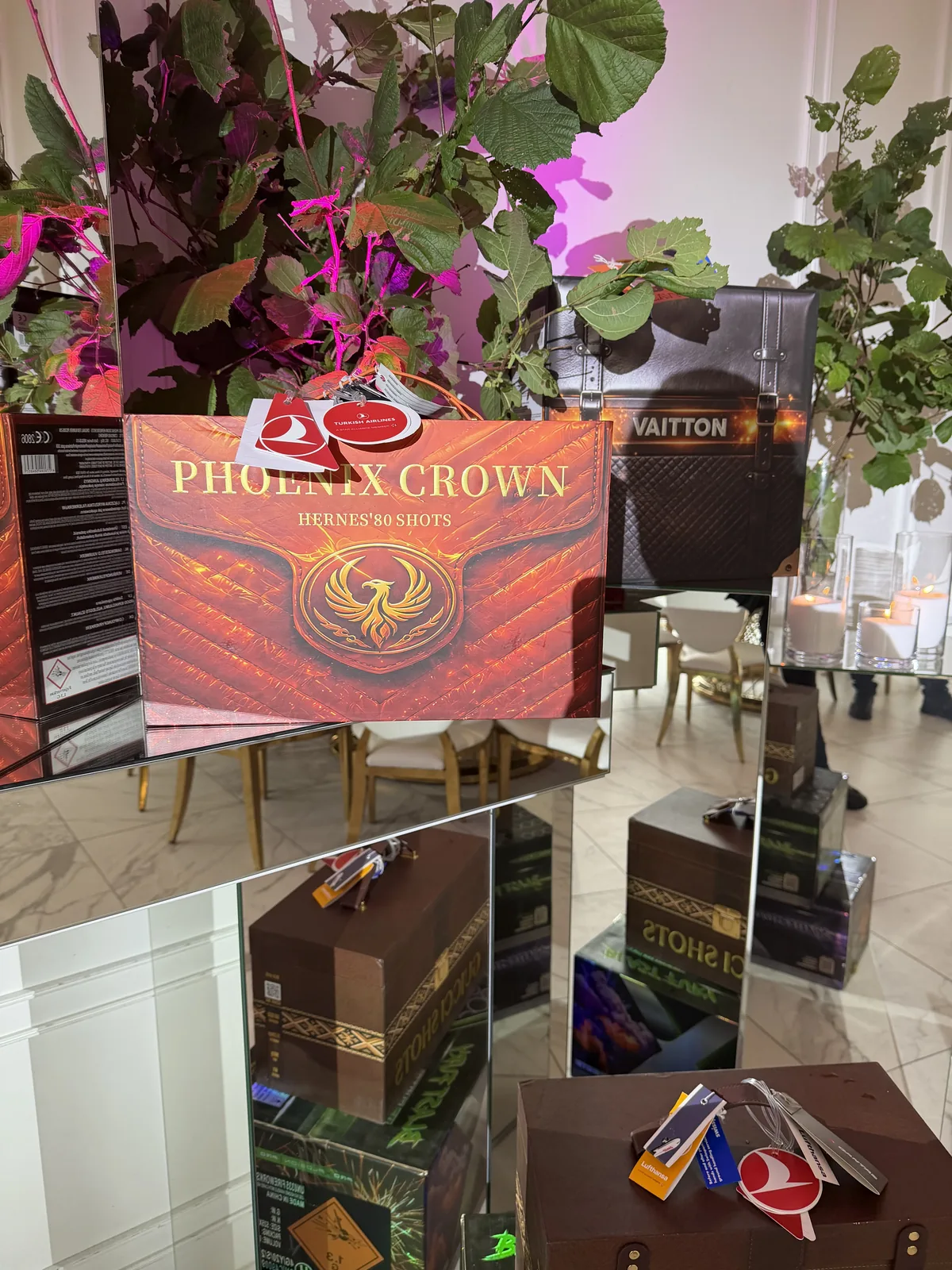Phoenix Crown fejerverko pakuotė renginio ekspozicijoje